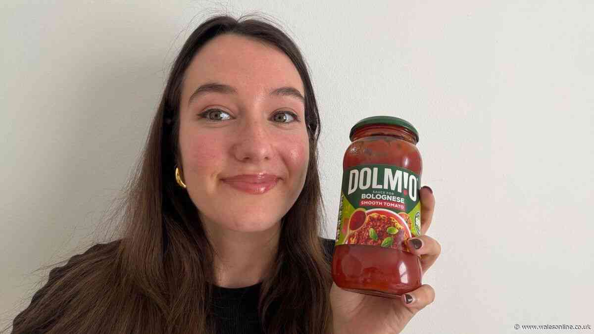 I compared 5 supermarket pasta sauces — a 69p jar beat Dolmio