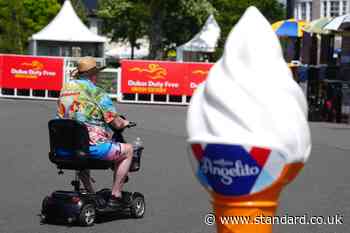 New high temperature warning issued for 10 counties in Ireland