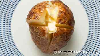 Stop putting butter on jacket potatoes – two simple ingredients are 'so delicious'