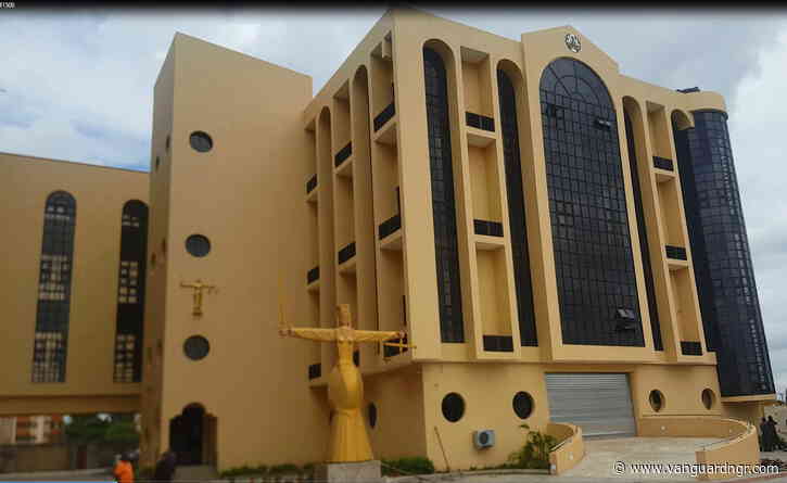 Court bars non-specialist police lawyers from civil cases