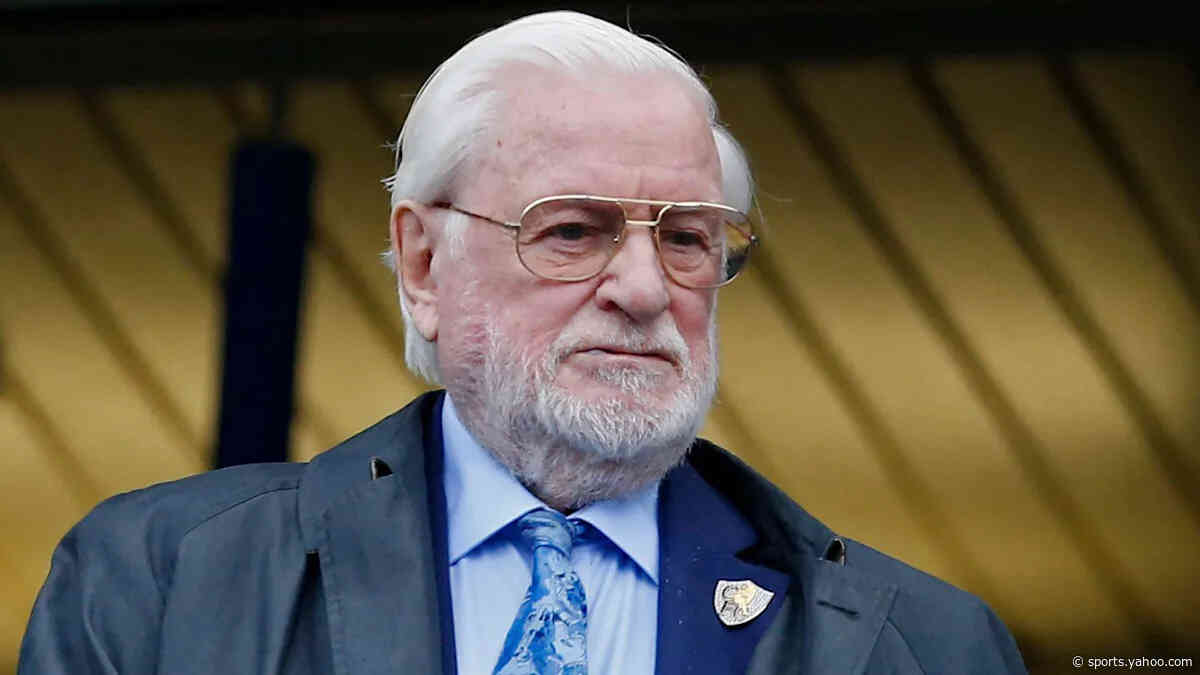 Former Chelsea and Leeds owner Bates dies aged 94