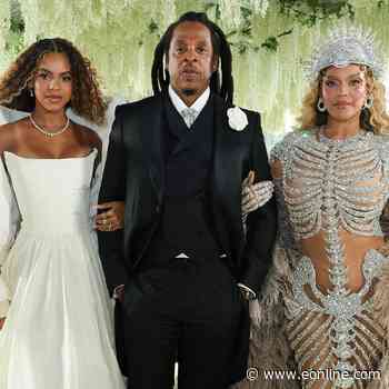 Beyoncé, Blue Ivy Carter Perform Onstage During Jay-Z’s NYC Concert