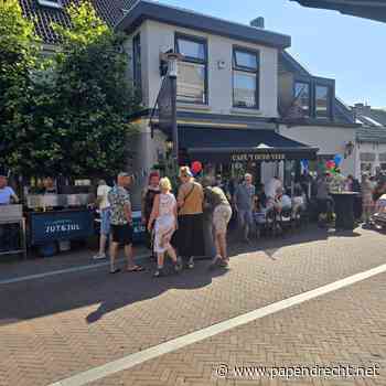 Gezellige tweede Haringparty bij Café 't Oude Veer trekt veel bezoekers