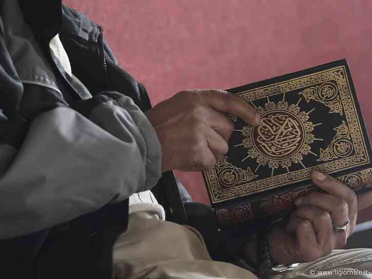 Islam, allarme a Berlino: il 40% degli studenti musulmani vuole i precetti del Corano in classe