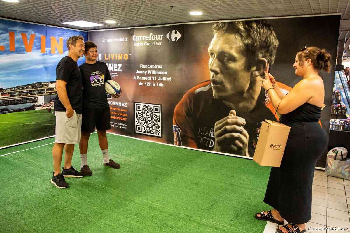 « On a fait 200 km pour le voir » : l’ex-star du rugby Jonny Wilkinson en dédicaces à Carrefour Toulon Grand-Var pour présenter une boisson bien-être