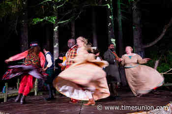 Review: ‘Twelfth Night’ a playful rom-comedy of errors at Shakespeare & Company
