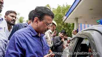Kejriwal visits Delhi petrol pump, service station to hear consumers' E20 fuel concerns