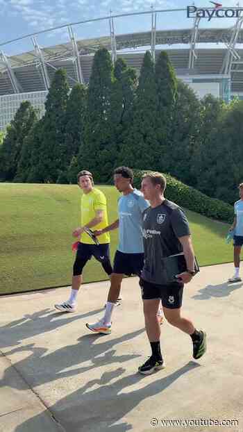Heading out for the first training session of our US tour 🇺🇸  #burnleyfc #football #efl