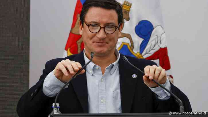 Squella: Nuestro legado debe ser que el Estado se convierta en promotor de la sociedad civil