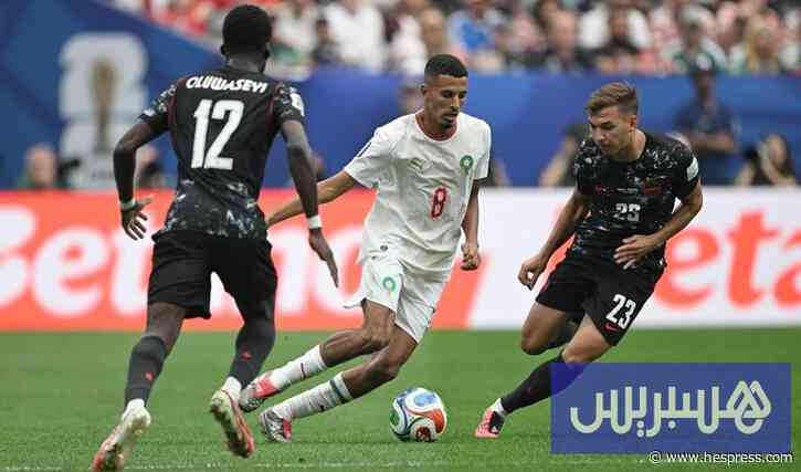أياكس الهولندي يرغب في ضم أوناحي