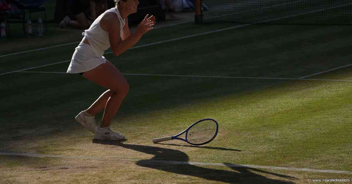 Bijna ging het nog mis, maar uiteindelijk is Linda Nosková toch de nieuwe Wimbledon-kampioene