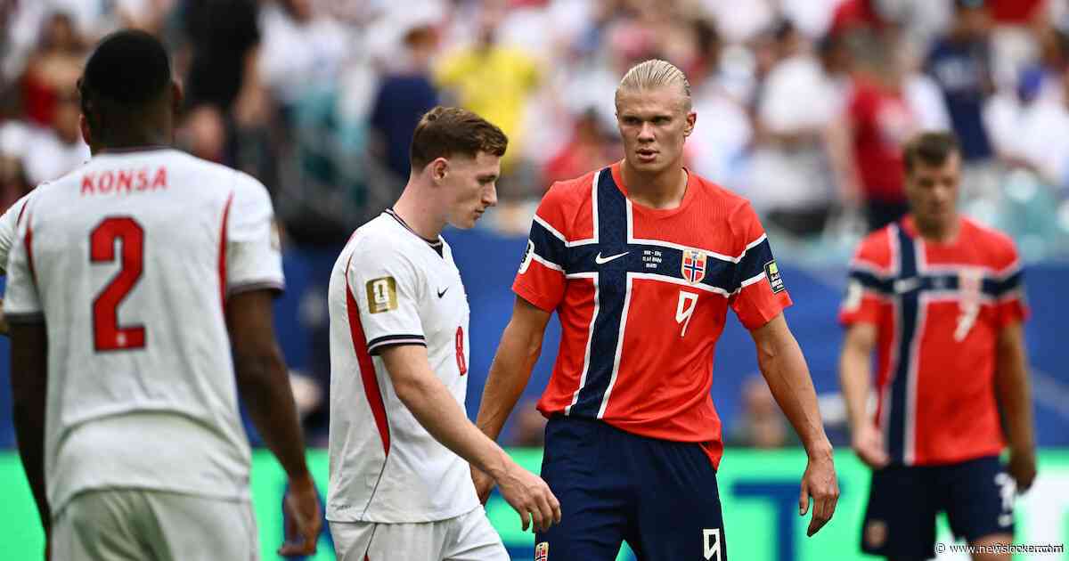 Tweede treffer Noorwegen tegen Engeland afgekeurd, VAR grijpt in na duw Haaland