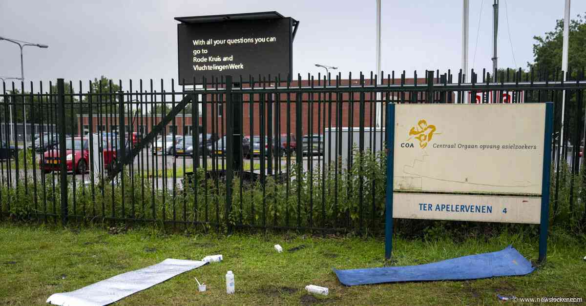 Onrust rond aanmeldcentrum Ter Apel op eerste avond zonder hulporganisaties