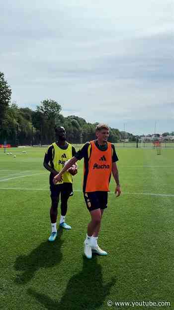 Un "2 touches" de bienvenue ! 🤝