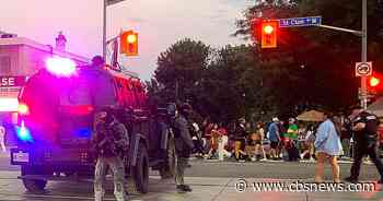 At least 2 killed in mass shooting at Toronto street festival, police say