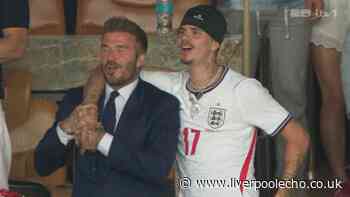 David Beckham belts out Wonderwall with kids after England World Cup win - but not estranged son Brooklyn