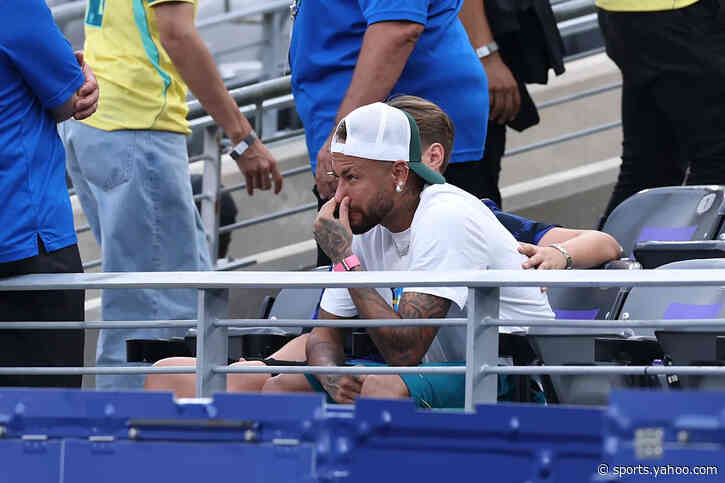 🃏 Neymar joins poker tournament after Brazil's cup exit