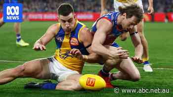 Live: Eagles holding surprise narrow edge at Docklands