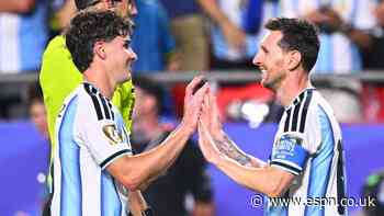 Magic from Álvarez, not Messi, sees Argentina thro...