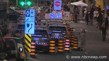 2 killed, 6 injured at Toronto festival after pair of gunmen shoot at one another