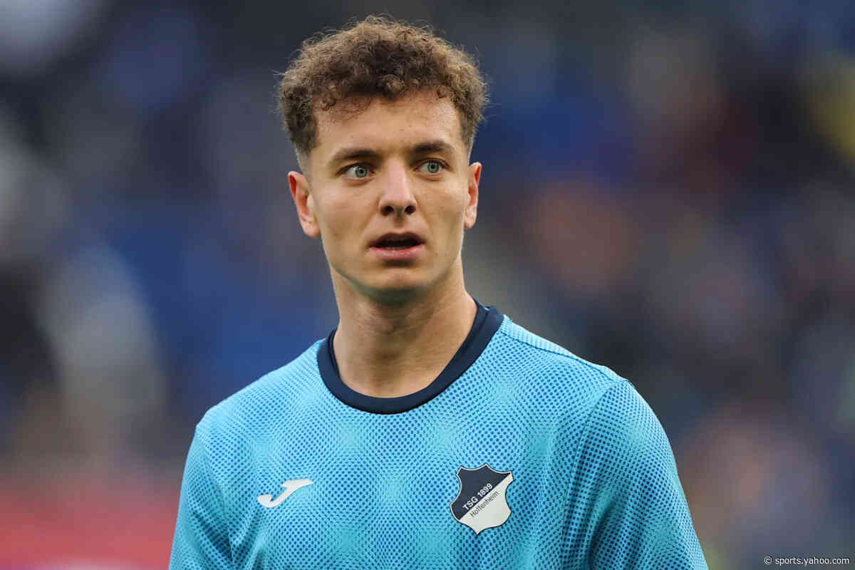 Bundesliga forward pauses negotiations with Dortmund amid PSG’s interest in Barcelona star