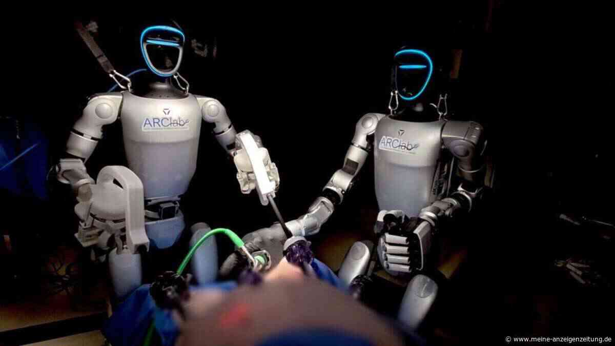 Humanoider Roboter operiert erstmals bei einer Gallenblasen-OP