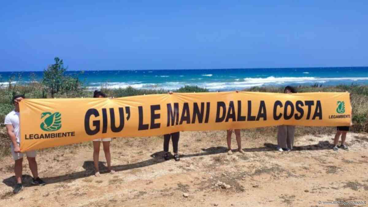 L’ok del governo a un resort extralusso anche a Ostuni nonostante i no di Soprintendenza e Regione. Ambientalisti ricorrono al Tar, Bonelli: “Meloni vende la costa agli stranieri”