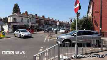 Mosque chairman 'was victim of carjack stabbing'