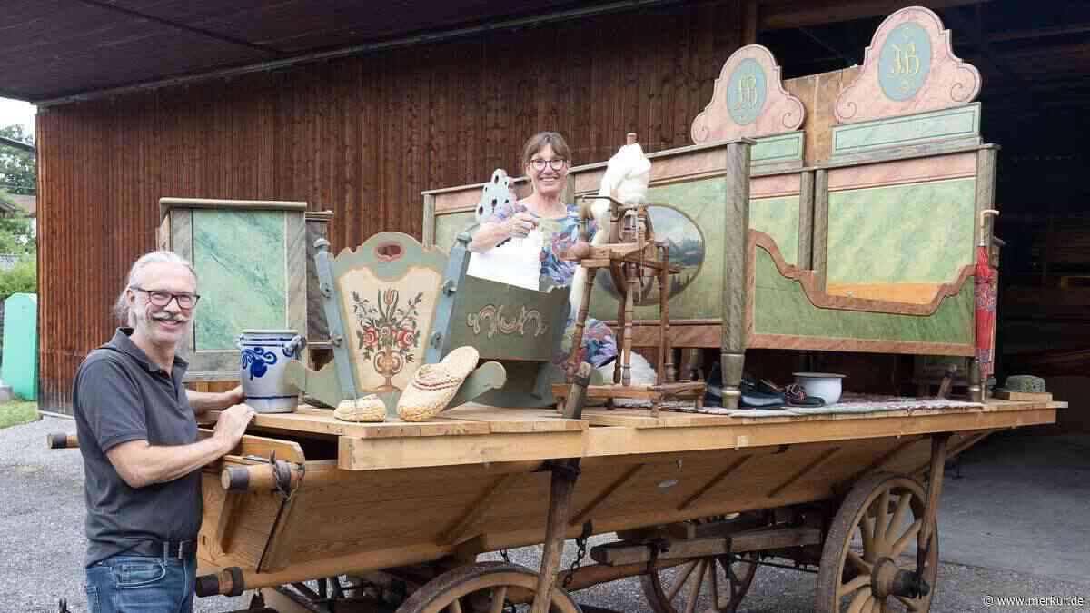 Nach neun Jahren im Schuppen: Tutzinger Festwagen fahren wieder zur Fischerhochzeit