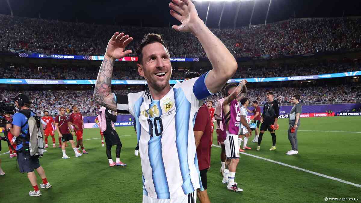 Messi praises 'not normal' Argentina in WC defense...
