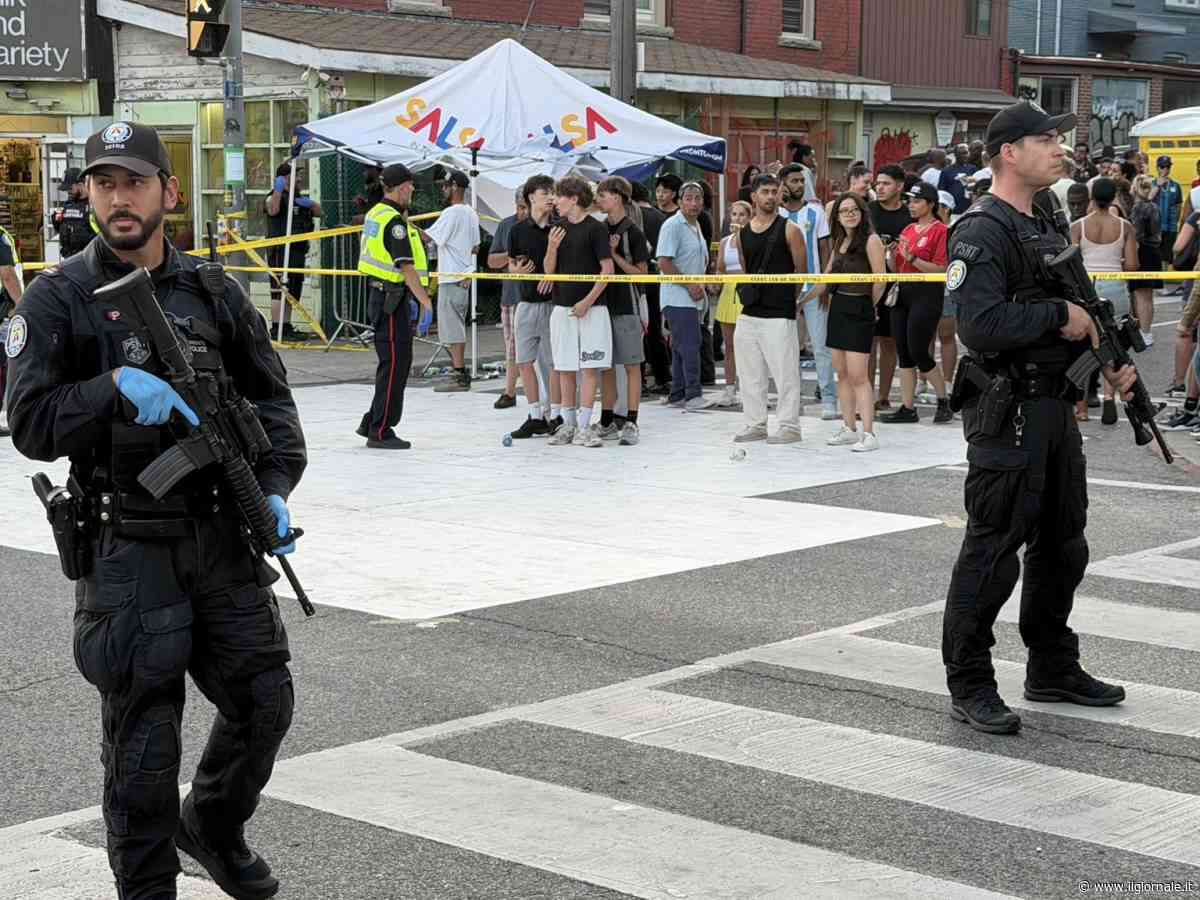 Toronto, spari durante il Festival di salsa: due morti e alcuni feriti gravi