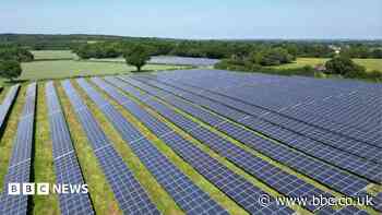 Energy secretary considers plans for solar farm