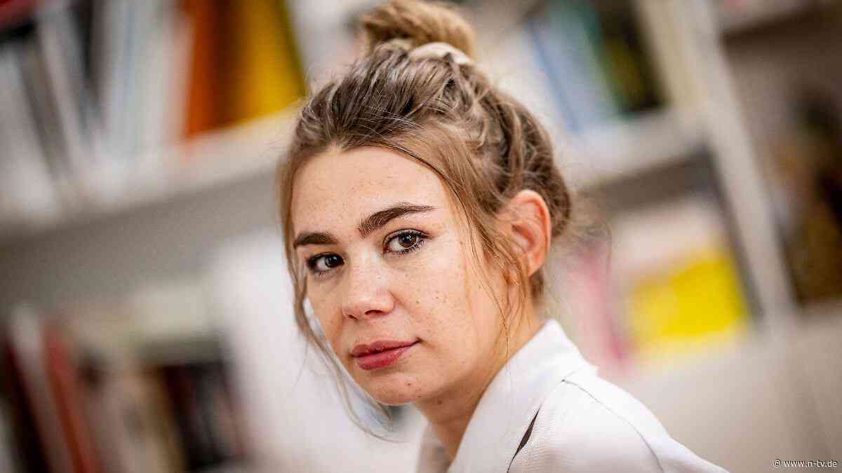 Von Rönne gewohnt schonungslos: Wenn Liebe zur gigantischen Lüge wird