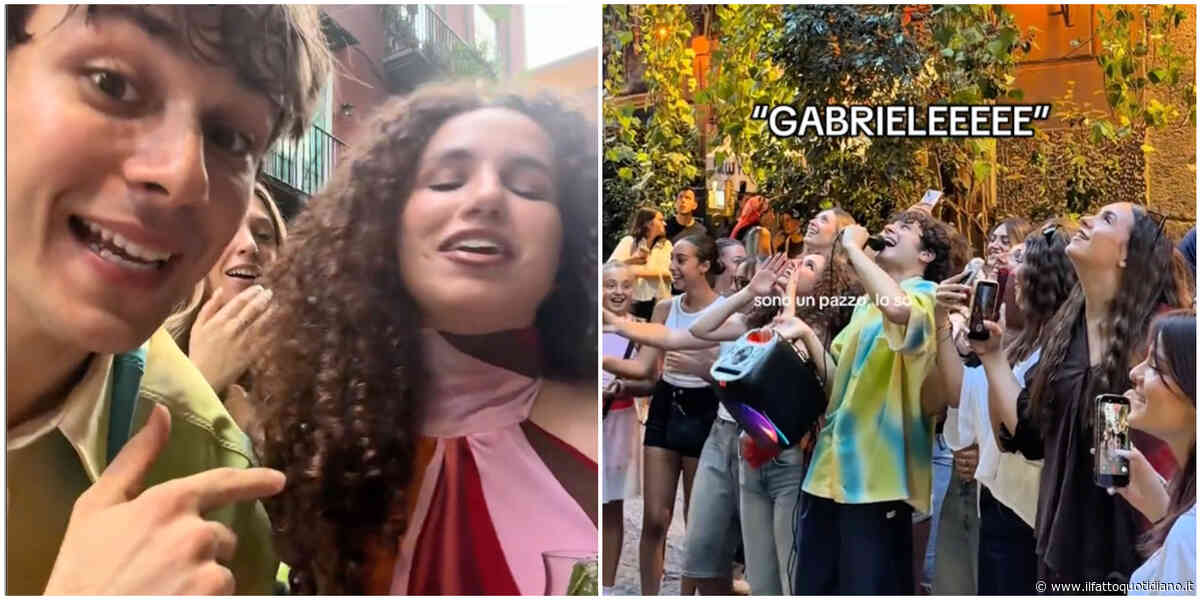 Settembre fa una “serenata al contrario” nei vicoli di Napoli con “Due Settimane”: il balcone diventa simbolo del ghosting – IL VIDEO
