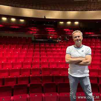Cabaretier Bert over coronatijd: 'Geen steuntje in de rug, maar een trap na'