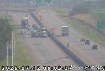 Multi-car crash on I-469 stops southbound traffic