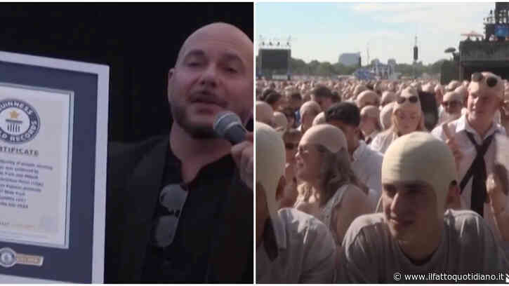 Pitbull entra nel Guinness dei Primati con la più grande folla di “calvi” al mondo. Il rapper: “Ho voluto rappresentare tutti quelli che non hanno capelli”