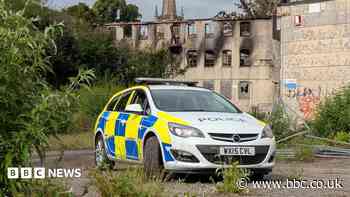 'Low risk' asbestos to be removed from shop car park