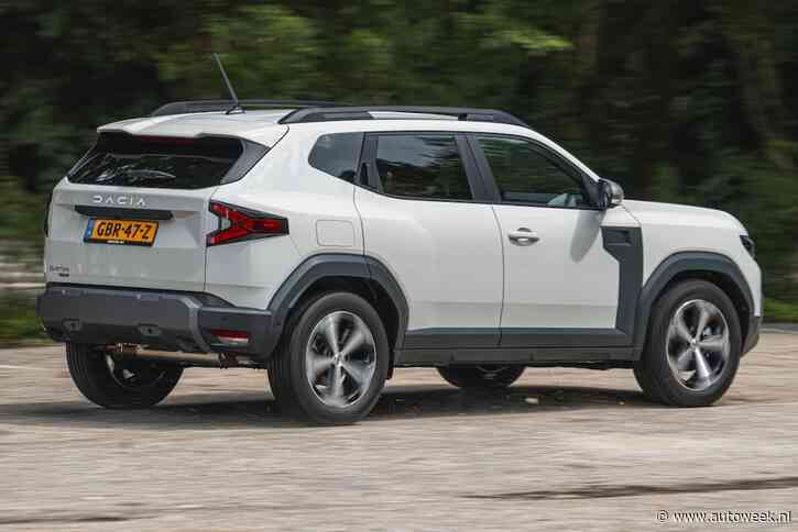 De Dacia Duster (2024-) is goedkoop, maar je levert wel in op comfort en software, vinden gebruikers