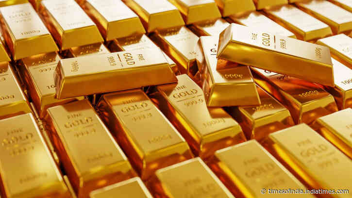 Scientists finally know why gold never tarnishes, and the secret lies in its self-protecting surface