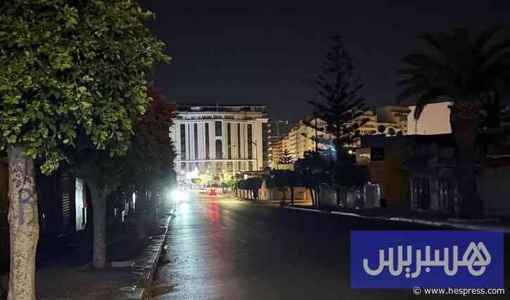 بالتزامن مع الزيارة الملكية.. أزمة النظافة والإنارة تشعل الانتقادات بطنجة