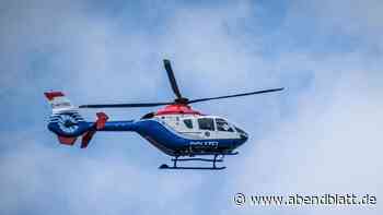 Attacke mit abgebrochenem Glas: Polizeihubschrauber kreist über Stadtpark