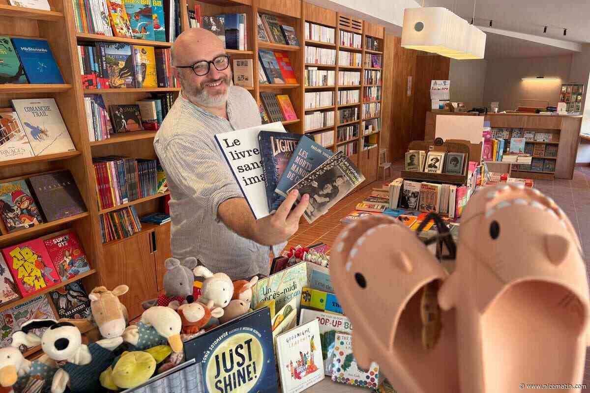 De la BD aux mangas en passant par les romans… Cette nouvelle librairie de plage près de Saint-Tropez veut renforcer l’offre littéraire pendant les vacances d’été