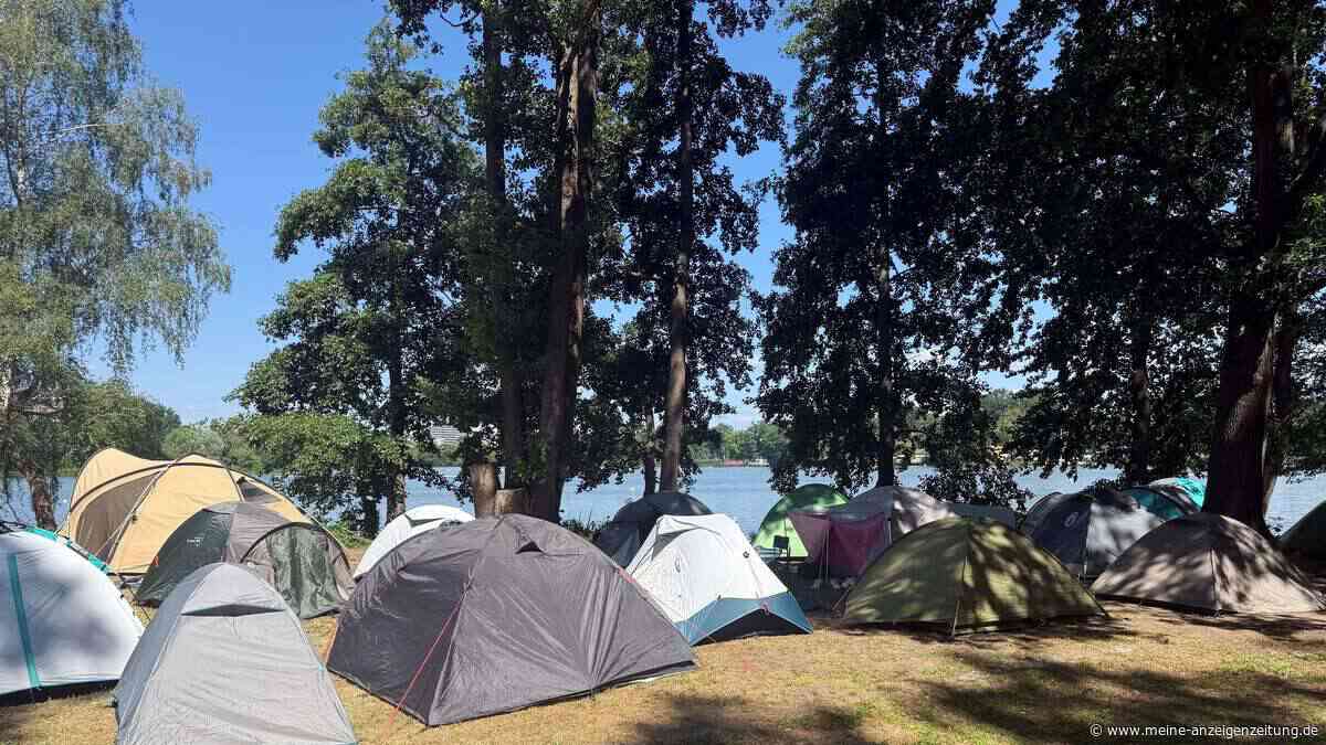 Kurzstreckenregatta: Ruderer aus Dachau müssen vor Feuer flüchten