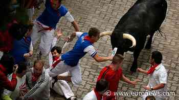 Spain: Nine injured in fourth San Fermín bull run in Pamplona