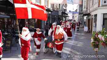 Santas fill Danish streets for annual congress