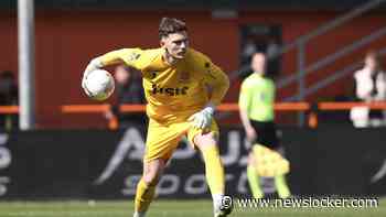 Valencia meldt zich voor FC Volendam-keeper Kayne van Oevelen