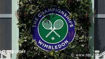 Why are Wimbledon's colours purple and green?