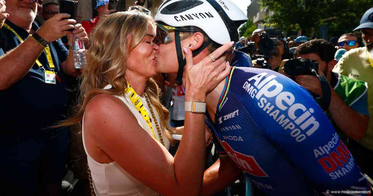 Zwangere vriendin Roxanne wacht Mathieu van der Poel op voor een dikverdiende overwinningskus