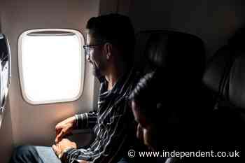 United Airlines argues a ‘window seat’ doesn’t have to be by the window during a legal fight
